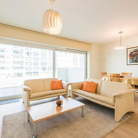 Apartment Ruim In Het Centrum Van *